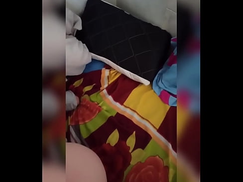 ❤️ Moja cimerka ostaje sama doma jer joj muž ide na odmor a ja koristim priliku da je pojebem i napunim joj dupe mlijekom Seks video kod nas ☑